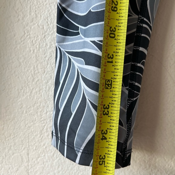 Nike - Picture 6 of 6